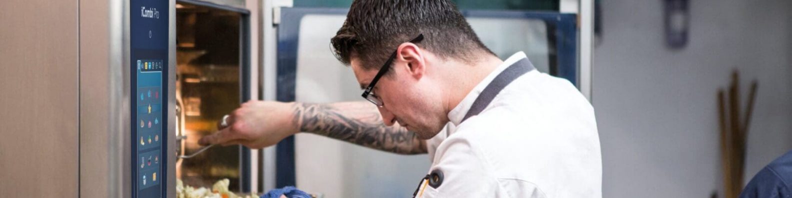 restaurant_kitchen_chef_iCombi_usa.tif_image-highres